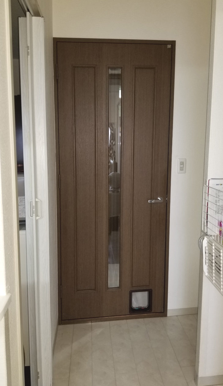   神戸市垂水区　室内扉取付工事